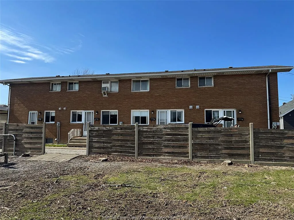Building Photo - 3027 Walker Rd #C