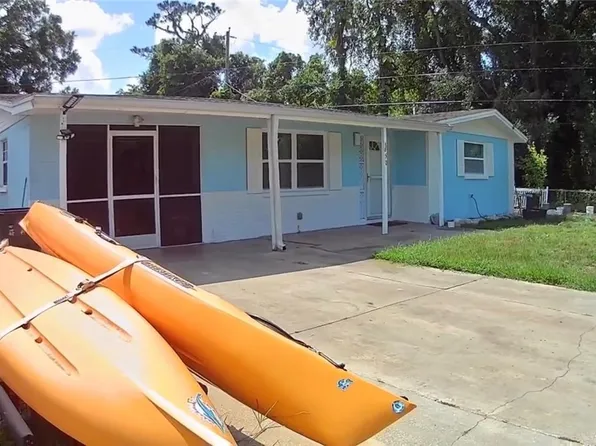 1650 Bold Ln, Holiday, FL 34691