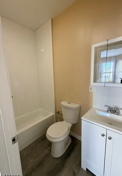 44 Hecker St — Photo 1