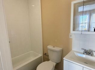 44 Hecker St, Newark, NJ 07103