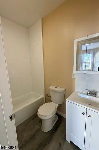 44 Hecker St Photo 1