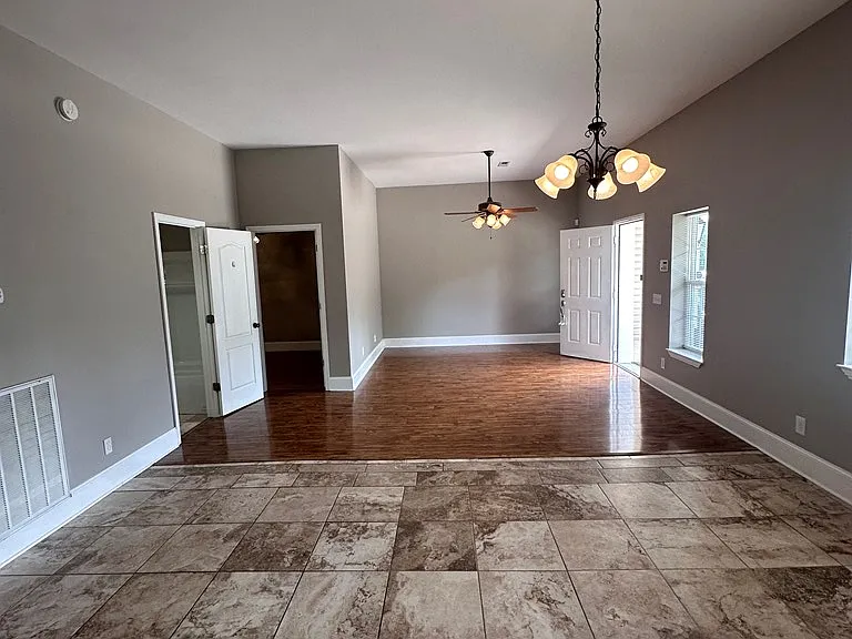 1932 Mill Creek Rd — Photo 11