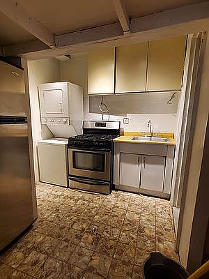 4th image of 353 W 51st St APT 4