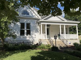 215 4th Ave S, Franklin, TN 37064