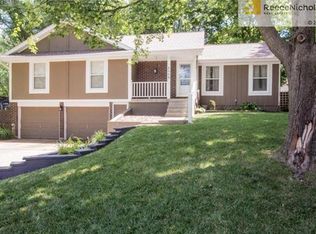 8009 Appleton Ave, Raytown, MO 64138