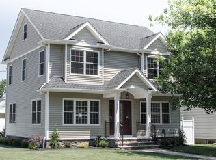 478 Homestead Pl, Union, NJ 07083