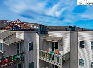 301 Pinnacle Inn Rd #4304, Banner Elk, NC 28604