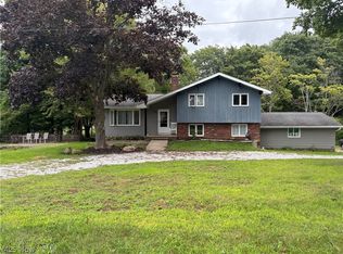 2351 McMackin Rd, Madison, OH 44057