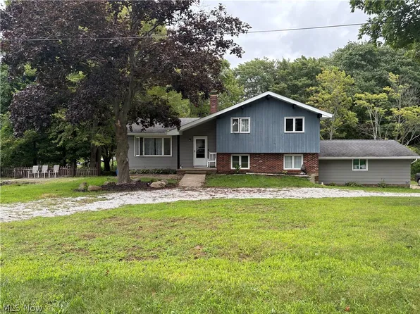 2351 McMackin Rd, Madison, OH 44057
