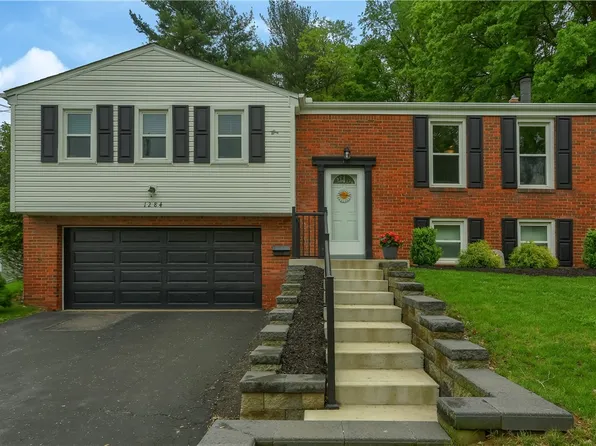 1284 Delfield Dr, Bethel Park, PA 15102