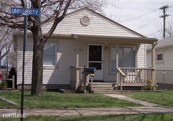 1588 University, LP 001