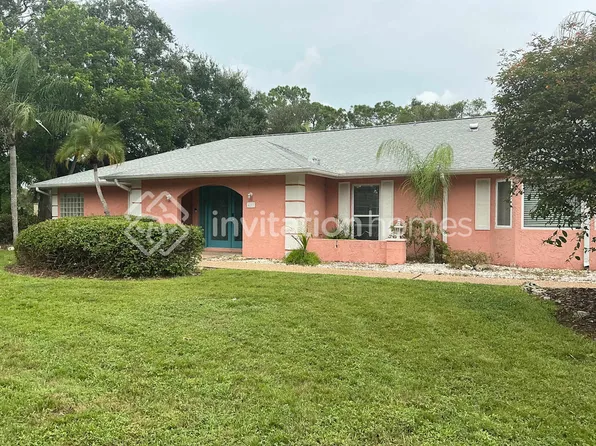 4227 Dryden Cir, Sarasota, FL 34241