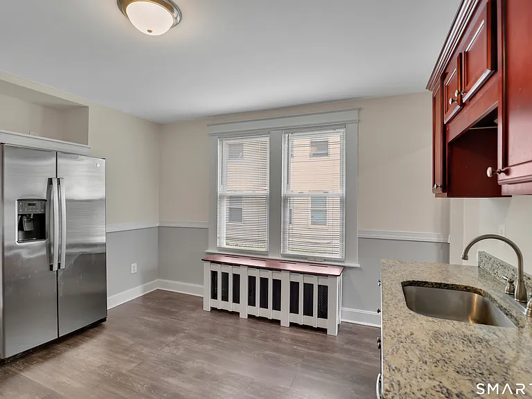 50 Clinton St #1 — Photo 6