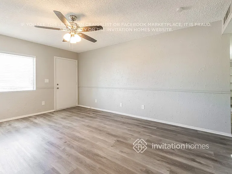 3223 W Acapulco Ln — Photo 3