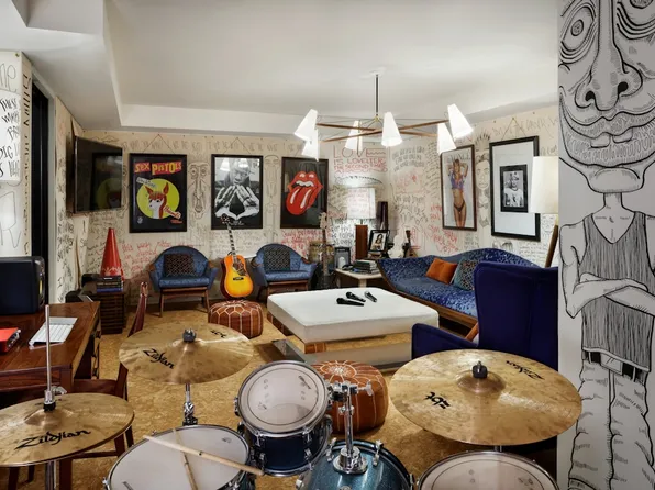 515 West 38th Street image 15 of 20