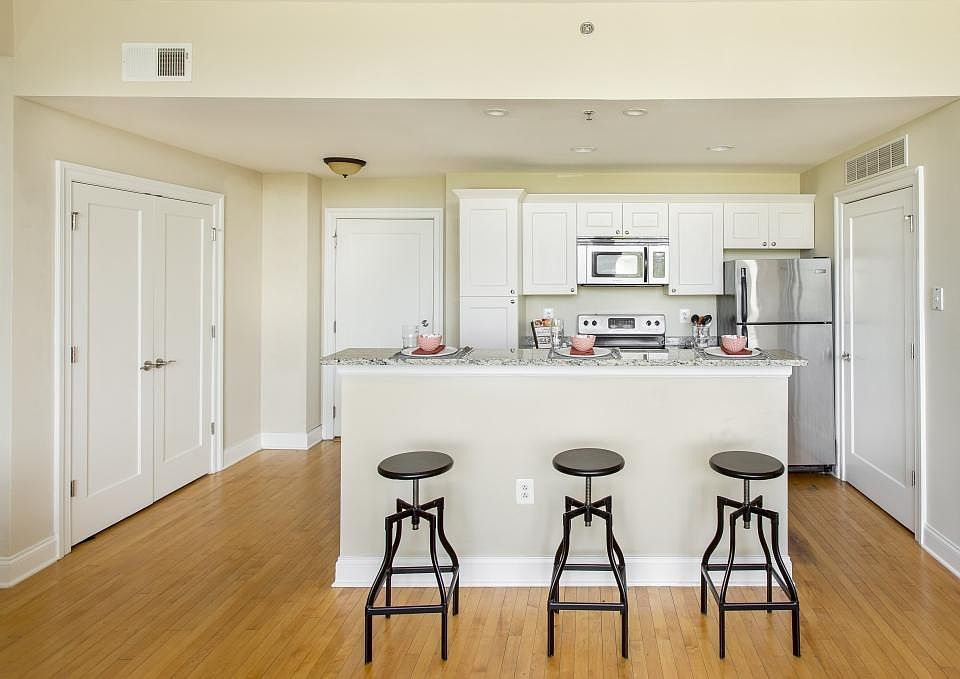 1st image of 232 N 21st St #6XX