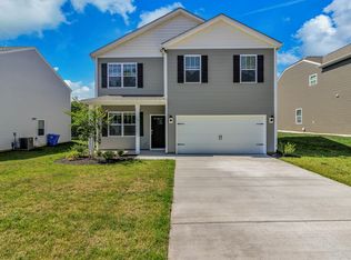 136 Ashelyn Park Dr, Fletcher, NC 28732