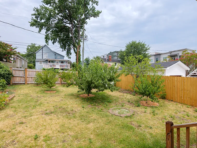 206 Oliver St — Photo 24