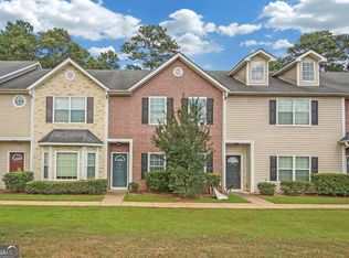 8618 Thomas Rd, Riverdale, GA 30274