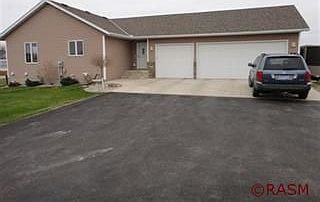 2nd image of 46202 Jefferson Shores Dr