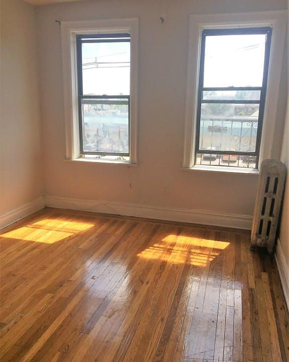 2nd image of 413 54th St APT 10