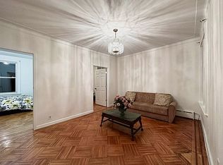 19-19 24th Rd #2, Astoria, NY 11102