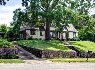 207 Windmere Dr, Chattanooga, TN 37411