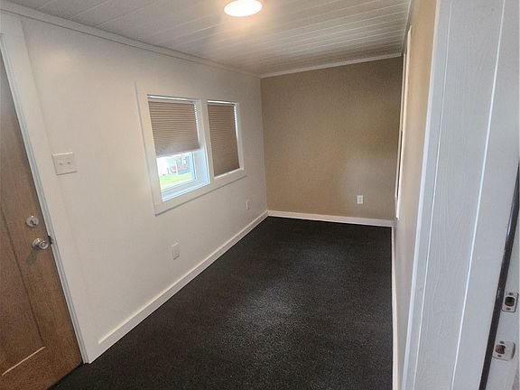 3rd image of 517 Hamilton Ave
