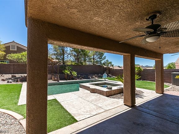 5th image of 1030 Astounding Hills Dr