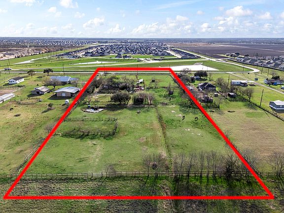 5th image of 6119 Koeblen Rd