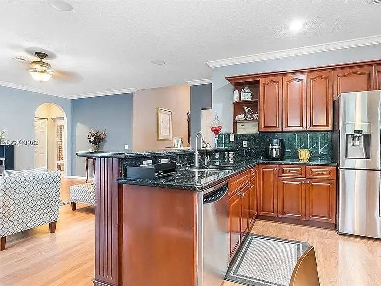 1714 Royal Grove Way — Photo 7