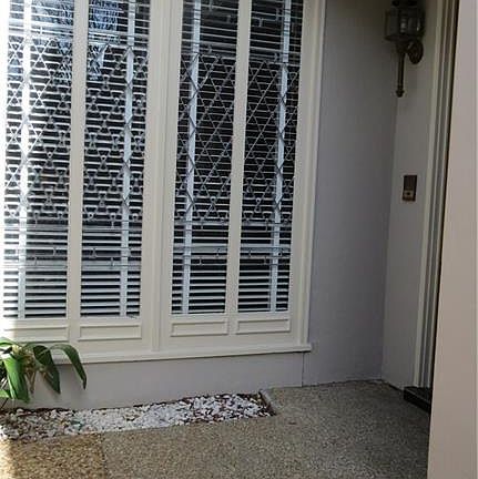 3rd image of 1613 Wentworth Dr