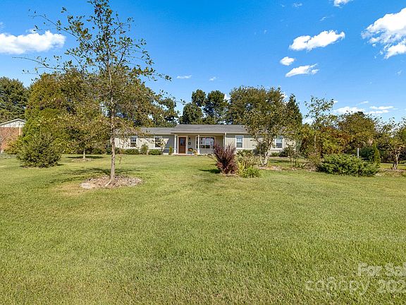 4th image of 1716 Glenheath Dr
