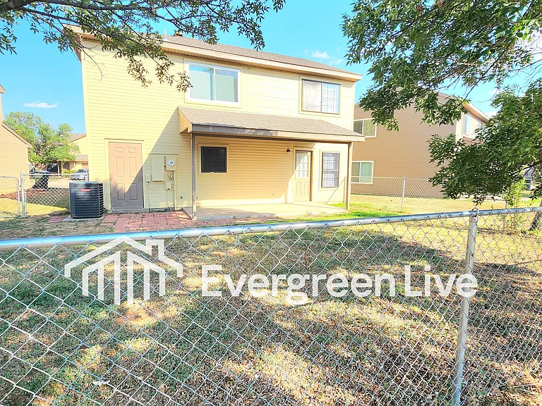 124 Raven Dr — Photo 26