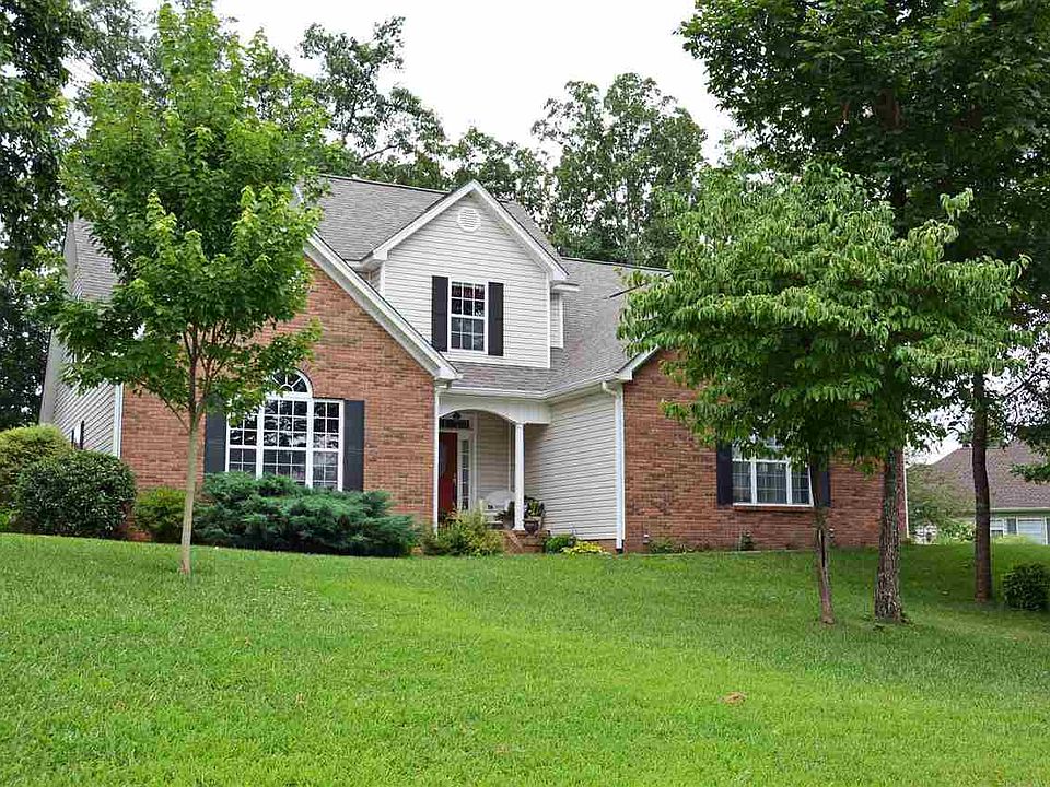 1st image of 180 Meadowwood Cir NE