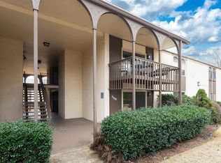 3023 Massey Rd APT I, Vestavia Hills, AL 35216