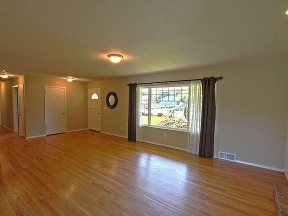 2nd image of 5817 78th Pl NE
