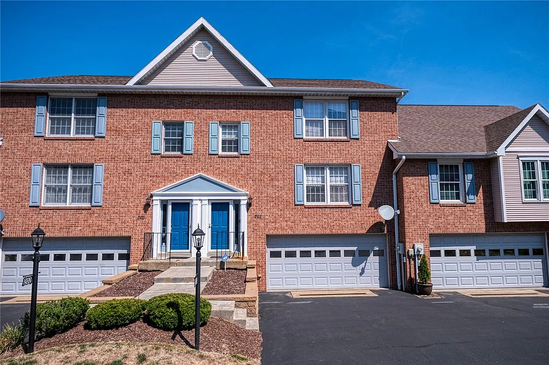 203 Apple Blossom Ct photo 1