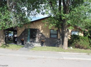 627 Pine St, Upton, WY 82730