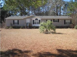 617 Molly Ln, Bonneau, SC 29431