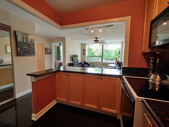 Large foyer closet, plenty of storage. Everything as shown stays.