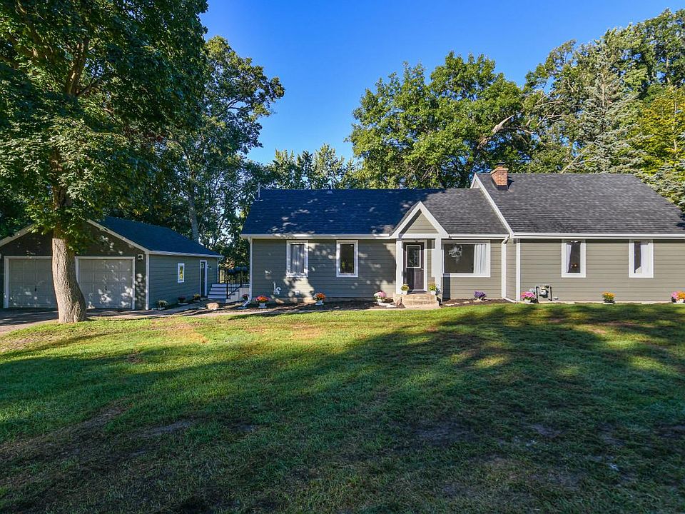 423 North Riverside DRIVE, Silver Lake, WI 53170 MLS 1848647 Zillow