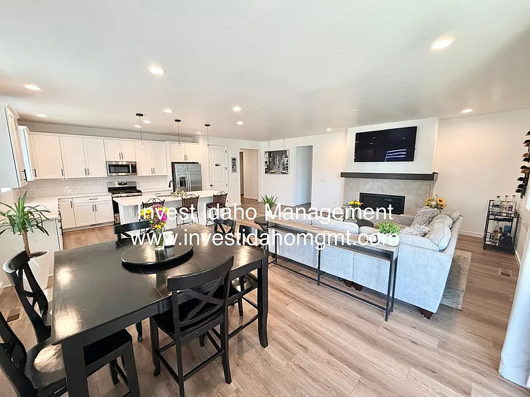 11131 W Campanula Ct — Photo 11