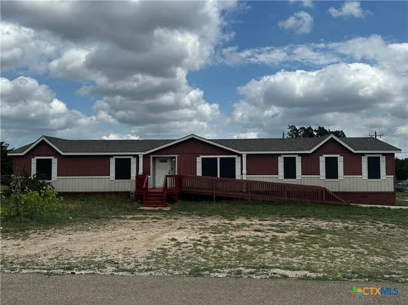 230 Julia Dr, Copperas Cove, TX 76522