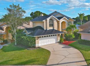 3987 Saint Armens Cir, Melbourne, FL 32934