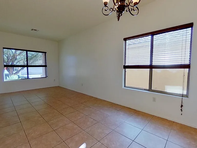 10544 E Greek Dr — Photo 4