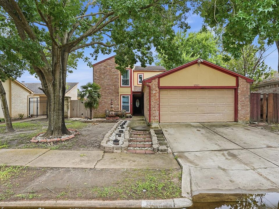 1st image of 12903 Maxfield Dr