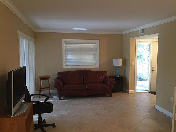3rd image of 110 Cypress Woods Ct APT 4A