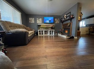 3420 Winterbottom Rd, Morris, IL 60450