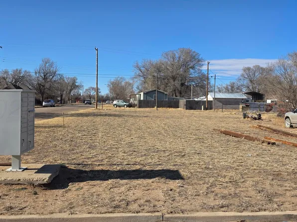 1401 Lincoln St, Dalhart, TX 79022